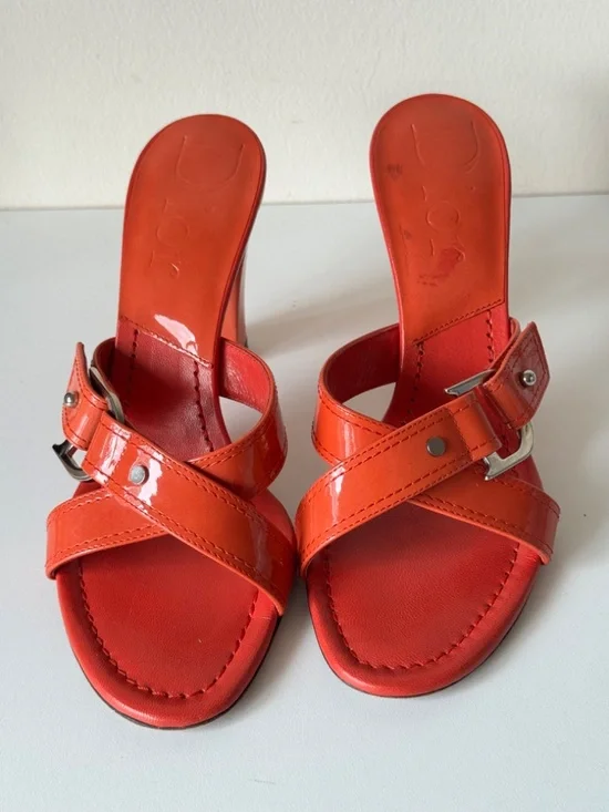 Christian Dior Orange Patent Leather Sandals Mules Sandals Size 36.5 Made Italy - Picture 5 of 16